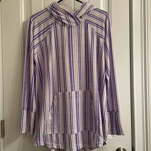 LulaRoe “Amber” Lavender and Cream Striped Hoodie Large NWOT